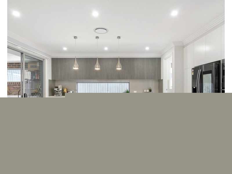 5 Galloway Road, Glenmore Park NSW 2745