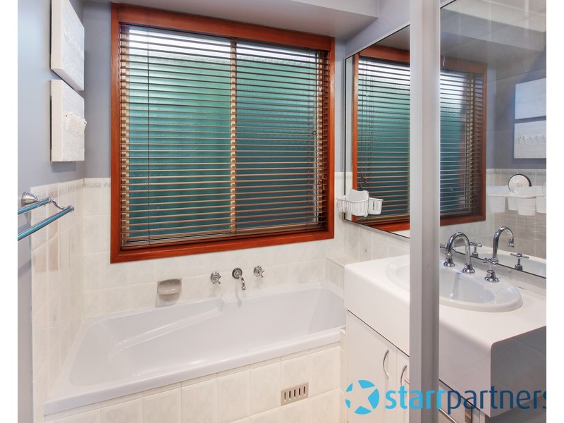 6 Barry Coe Place, Cranebrook NSW 2749