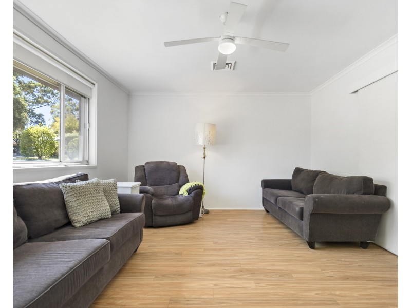 18 Susanne Place, Cambridge Park NSW 2747