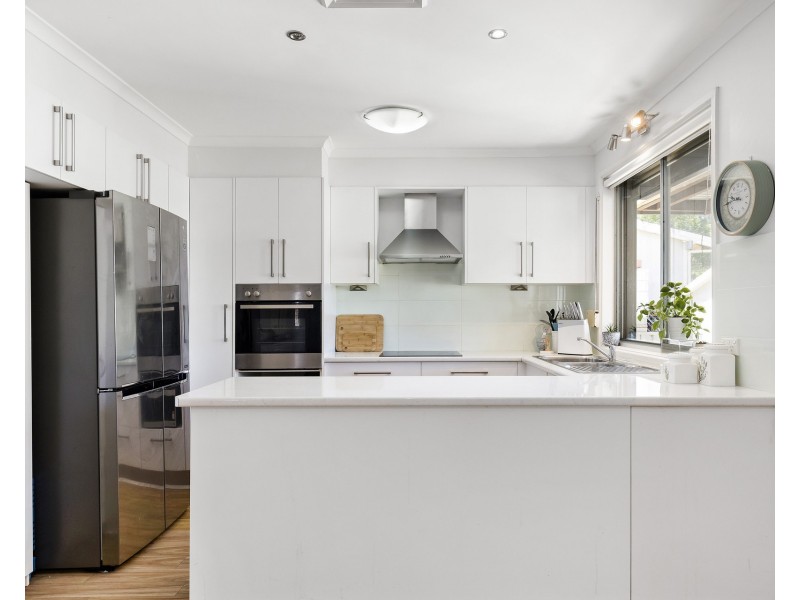 18 Susanne Place, Cambridge Park NSW 2747