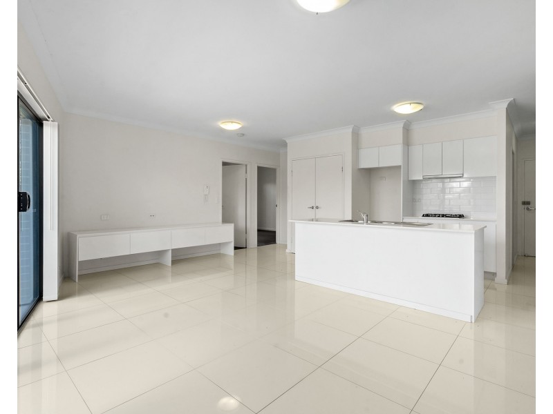 23/2 Glenmore Ridge Drive, Glenmore Park NSW 2745