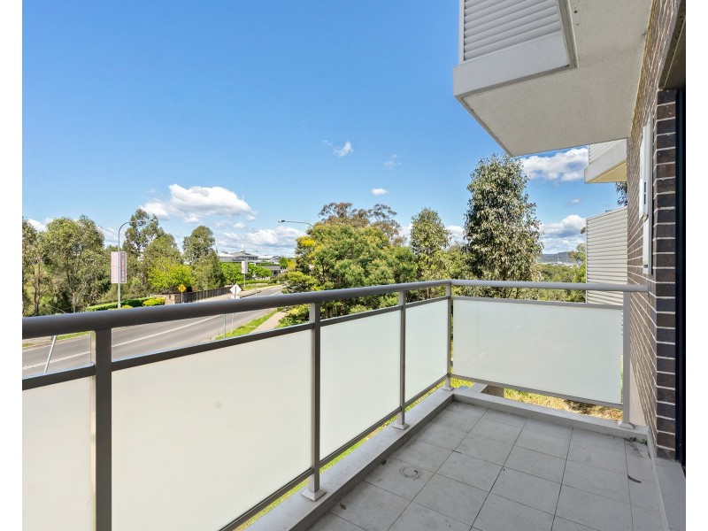 23/2 Glenmore Ridge Drive, Glenmore Park NSW 2745