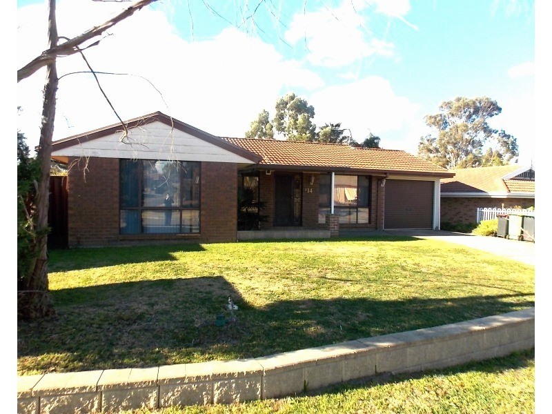 14 Goldmark Crescent, Cranebrook NSW 2749