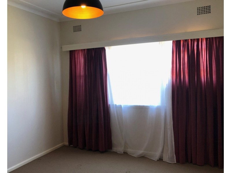 111 Victoria Street, Cambridge Park NSW 2747