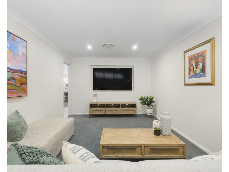 59 Darug Avenue, Glenmore Park NSW 2745