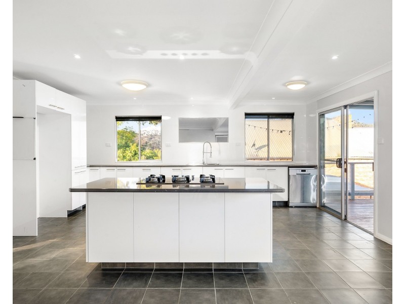 13 Water Ski Parade, Cumberland Reach NSW 2756