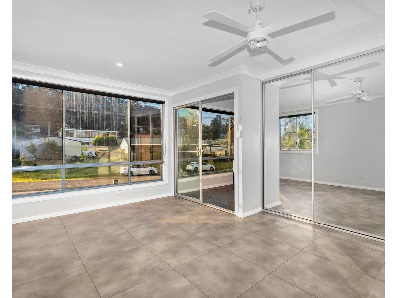 13 Water Ski Parade, Cumberland Reach NSW 2756