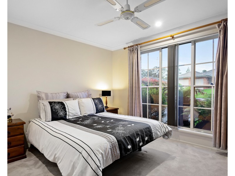 19 Kookaburra Crescent, Glenmore Park NSW 2745