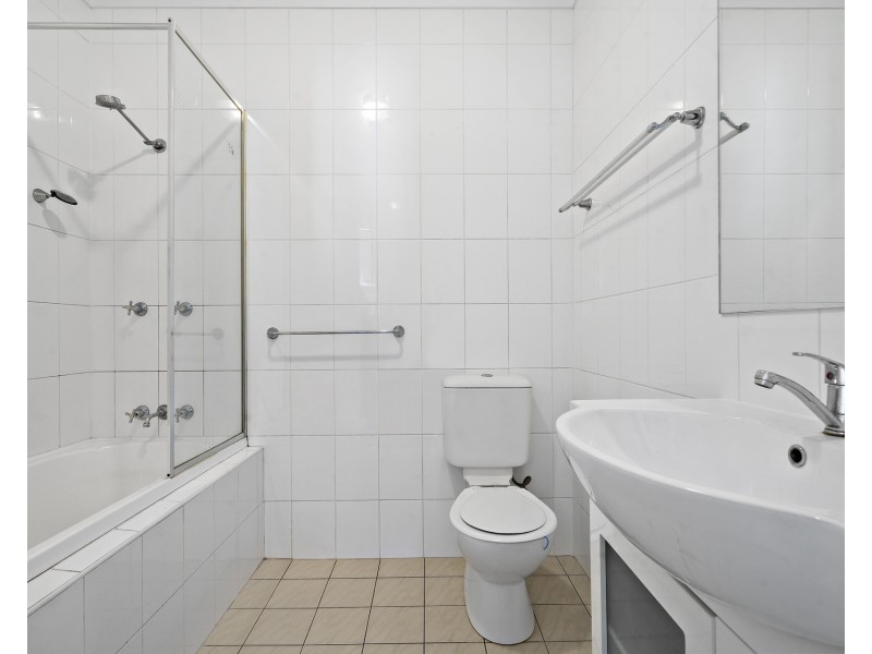 18/13-17 Regentville Road, Jamisontown NSW 2750