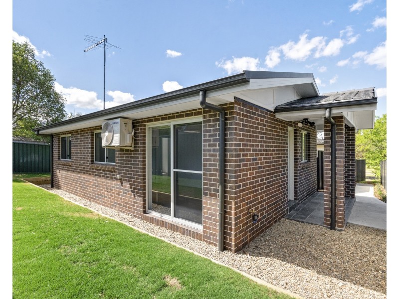 25a Butler Crescent, South Penrith NSW 2750