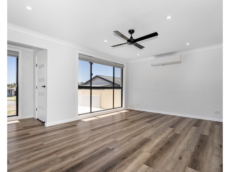 217 York Road, Jamisontown NSW 2750