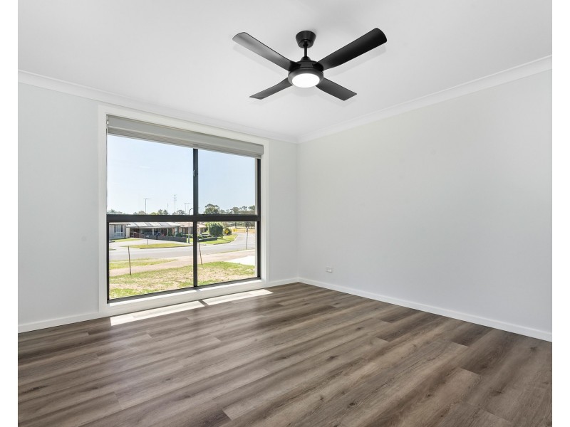 217 York Road, Jamisontown NSW 2750