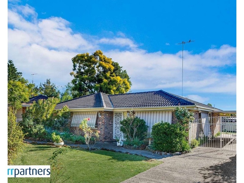 4 Peppermint Crescent, Kingswood NSW 2747