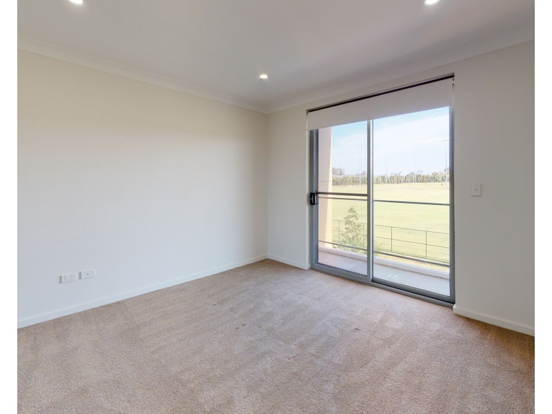 7/71 Deerubbin Drive, Glenmore Park NSW 2745