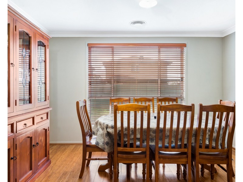 6 Jindalee Place, Glenmore Park NSW 2745