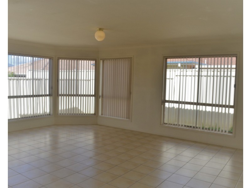 45 Kobina Avenue, Glenmore Park NSW 2745