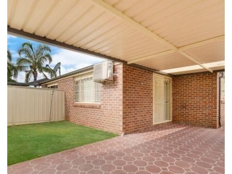 1/77 Jamison Road, Kingswood NSW 2747