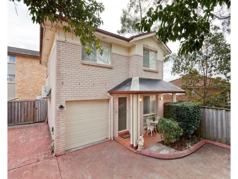 4/3 Thurston Street, Penrith NSW 2750