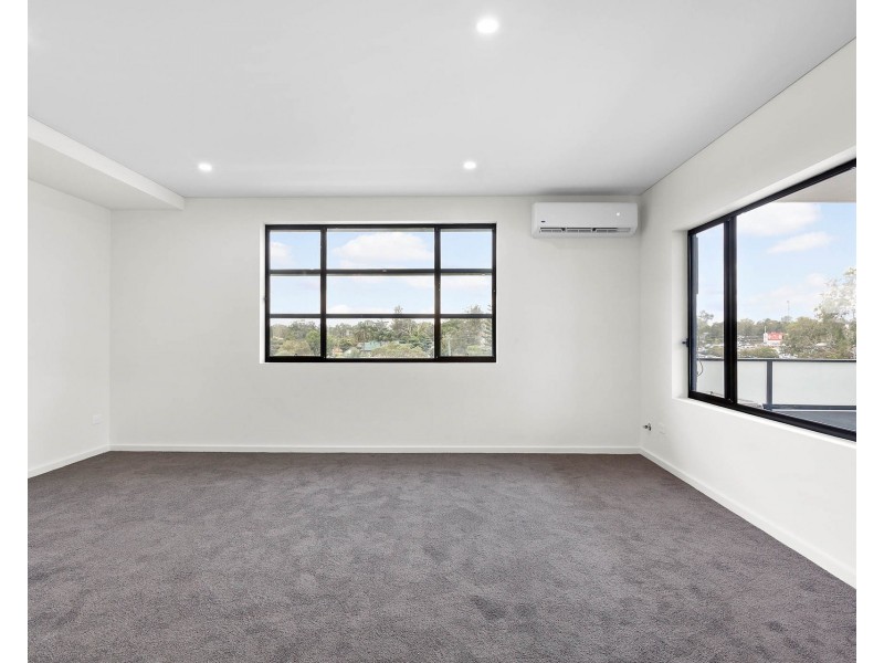 12/5 Lethbridge Street, Penrith NSW 2750