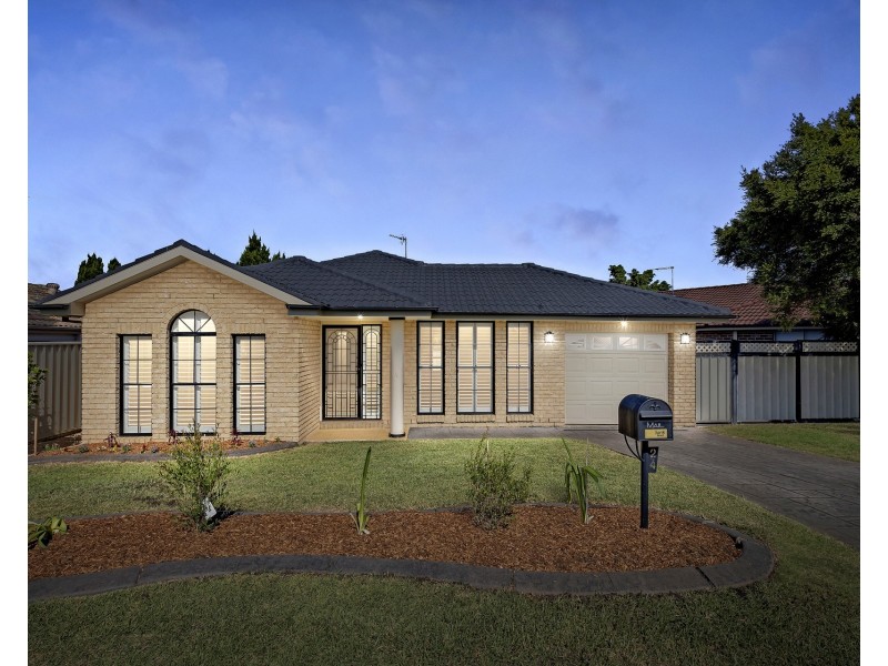 24 Waringa Crescent, Glenmore Park NSW 2745