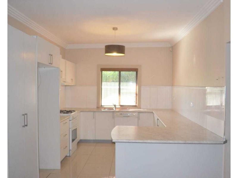 14 Dent Street, Jamisontown NSW 2750