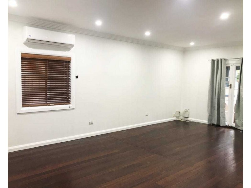 14 Dent Street, Jamisontown NSW 2750