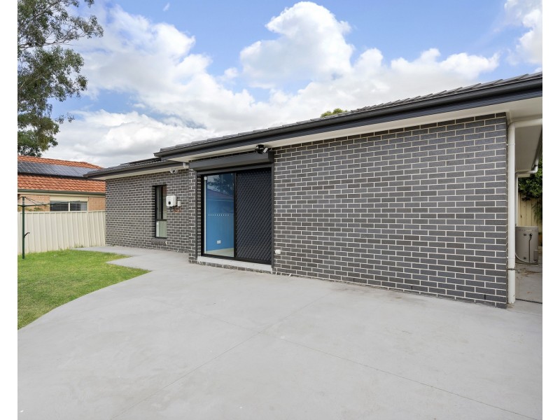 136 Oxford Street, Cambridge Park NSW 2747