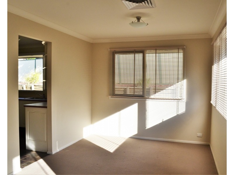 2 Teme Place, Jamisontown NSW 2750