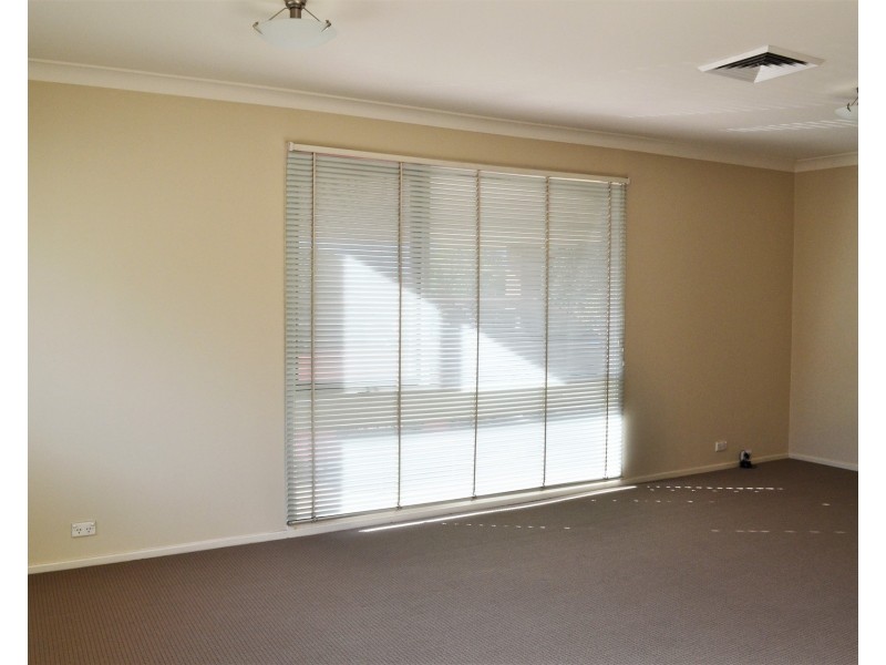 2 Teme Place, Jamisontown NSW 2750