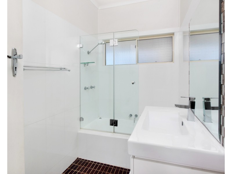 162 Richmond Road, Cambridge Park NSW 2747