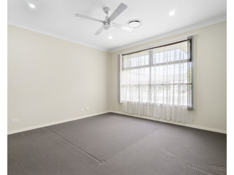 77 Glenmore Ridge Drive, Glenmore Park NSW 2745