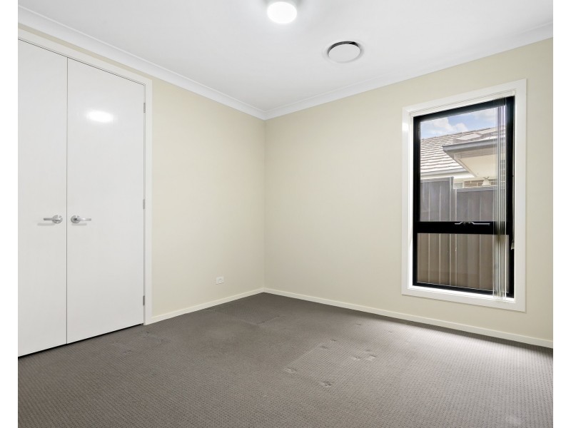 77 Glenmore Ridge Drive, Glenmore Park NSW 2745