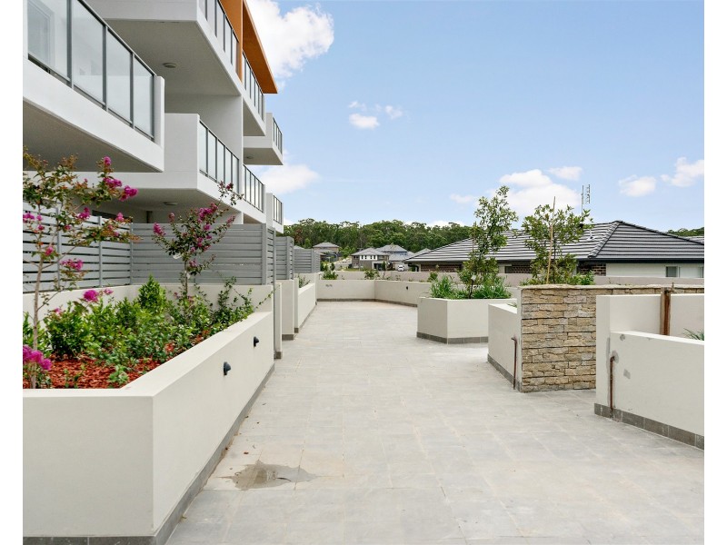 4/71 Deerubbin Drive, Glenmore Park NSW 2745