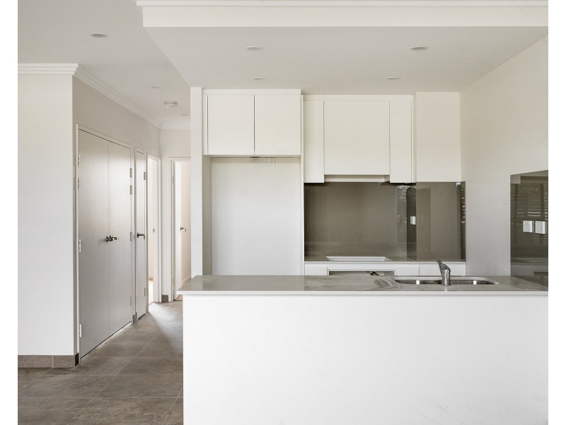 4/71 Deerubbin Drive, Glenmore Park NSW 2745
