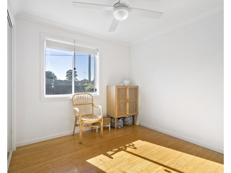 12A Lincoln Drive, Cambridge Park NSW 2747