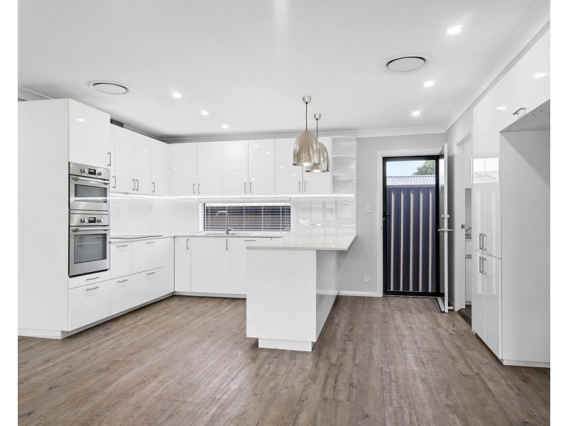 23 Racecourse Road, South Penrith NSW 2750
