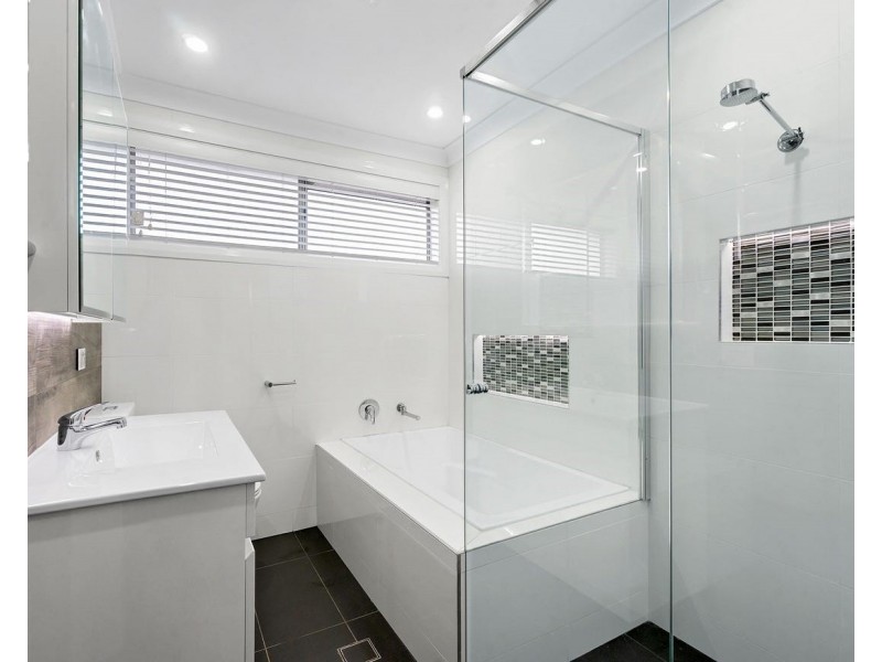 23 Racecourse Road, South Penrith NSW 2750