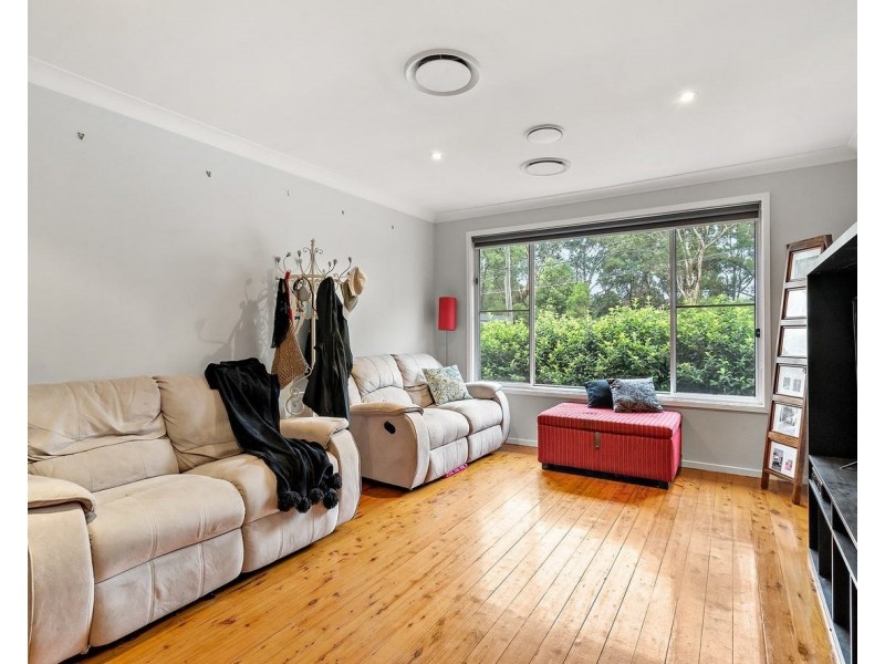 52 Mulgoa Road, Regentville NSW 2745