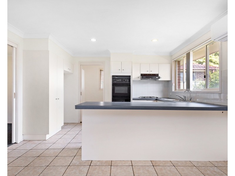 15 Banjo Paterson Close, Glenmore Park NSW 2745