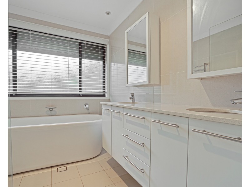 8 Kanina Place, Cranebrook NSW 2749