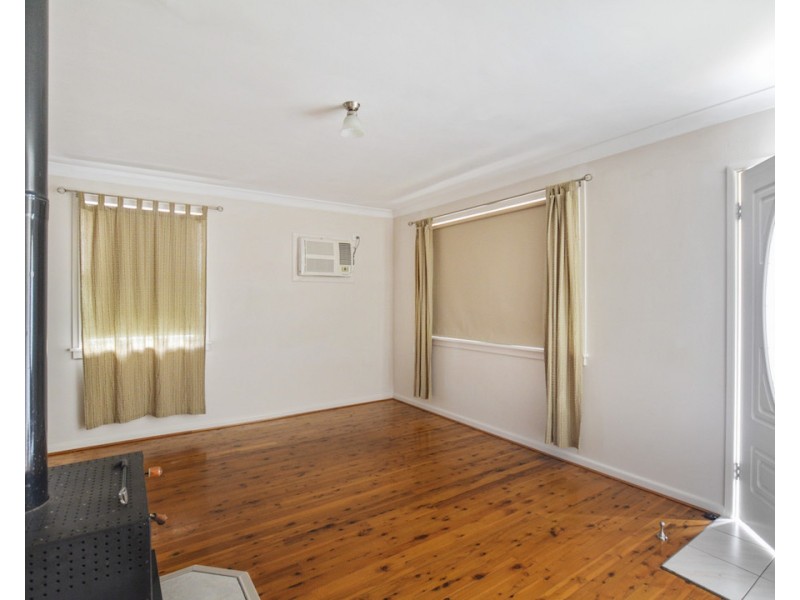 132 Illawong Avenue, Penrith NSW 2750