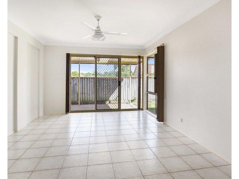 1A Dyson Place, Glenmore Park NSW 2745