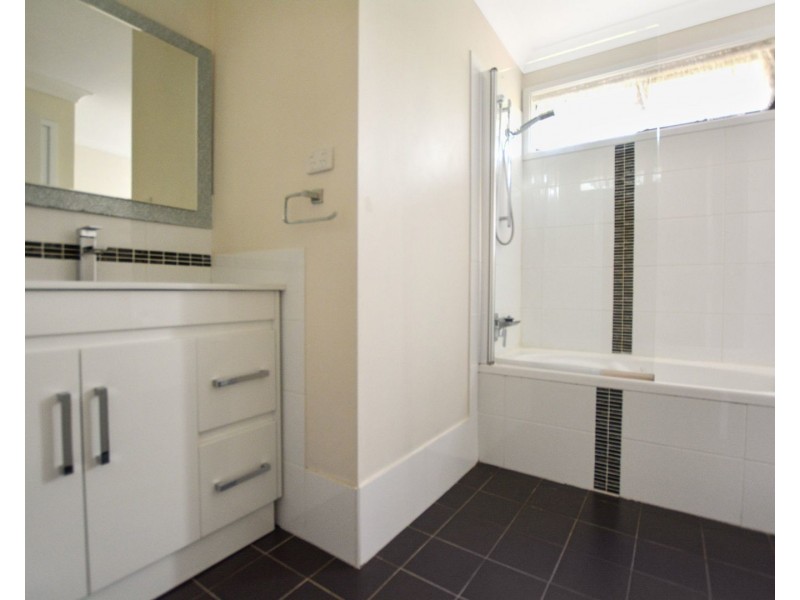 2 Ibis Place, St Clair NSW 2759