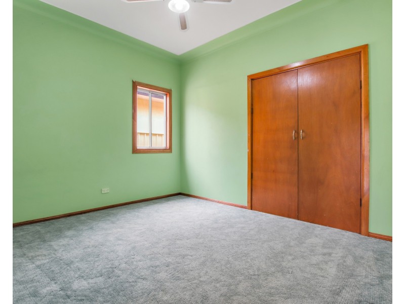 24 Epping Close, Cambridge Park NSW 2747