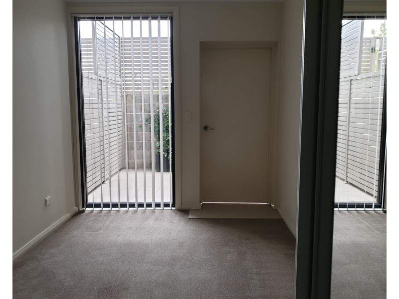 40/1 Glenmore Ridge Drive, Glenmore Park NSW 2745