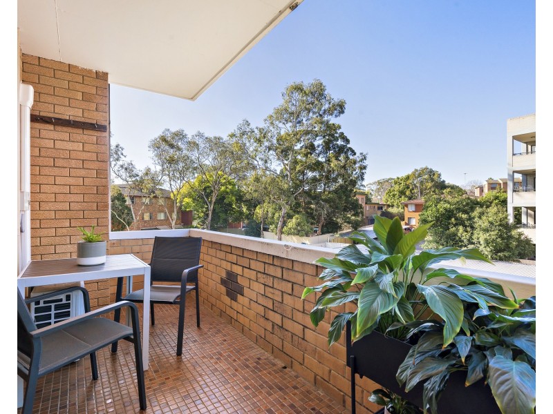11/211 Derby Street, Penrith NSW 2750