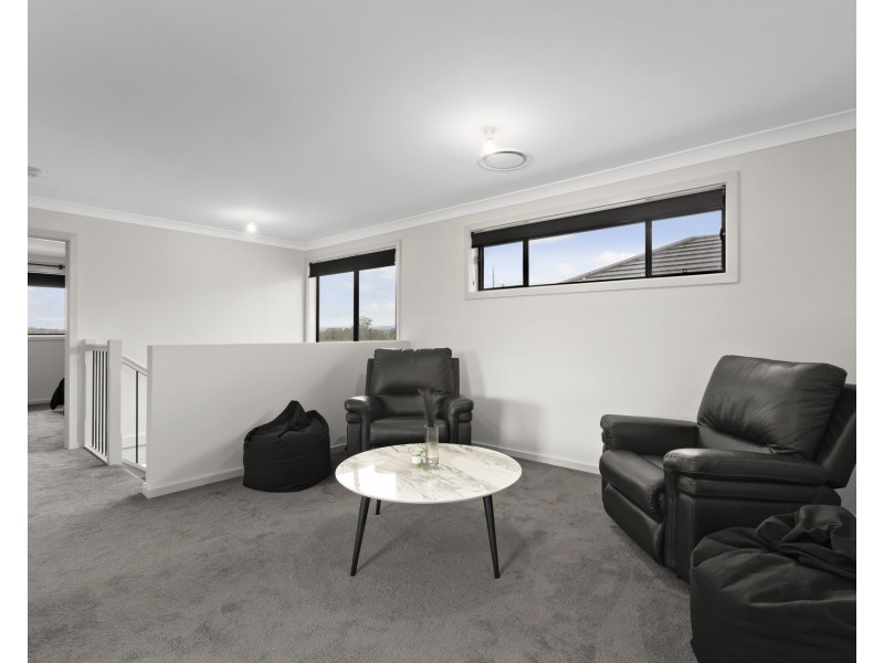 26 Hereford Avenue, Glenmore Park NSW 2745