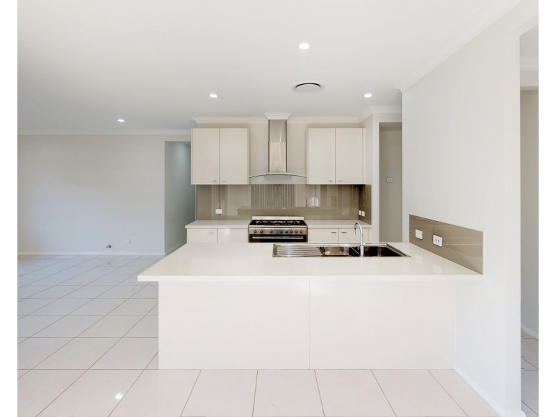 24 Loudon Parade, Marsden Park NSW 2765