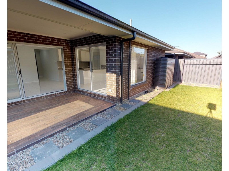 24 Loudon Parade, Marsden Park NSW 2765