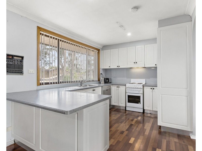 14 Reiby Place, Mcgraths Hill NSW 2756